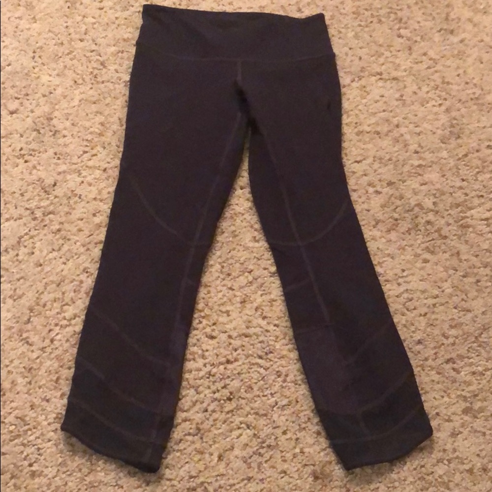 Dark Purple Lululemon crop leggings- Size 4